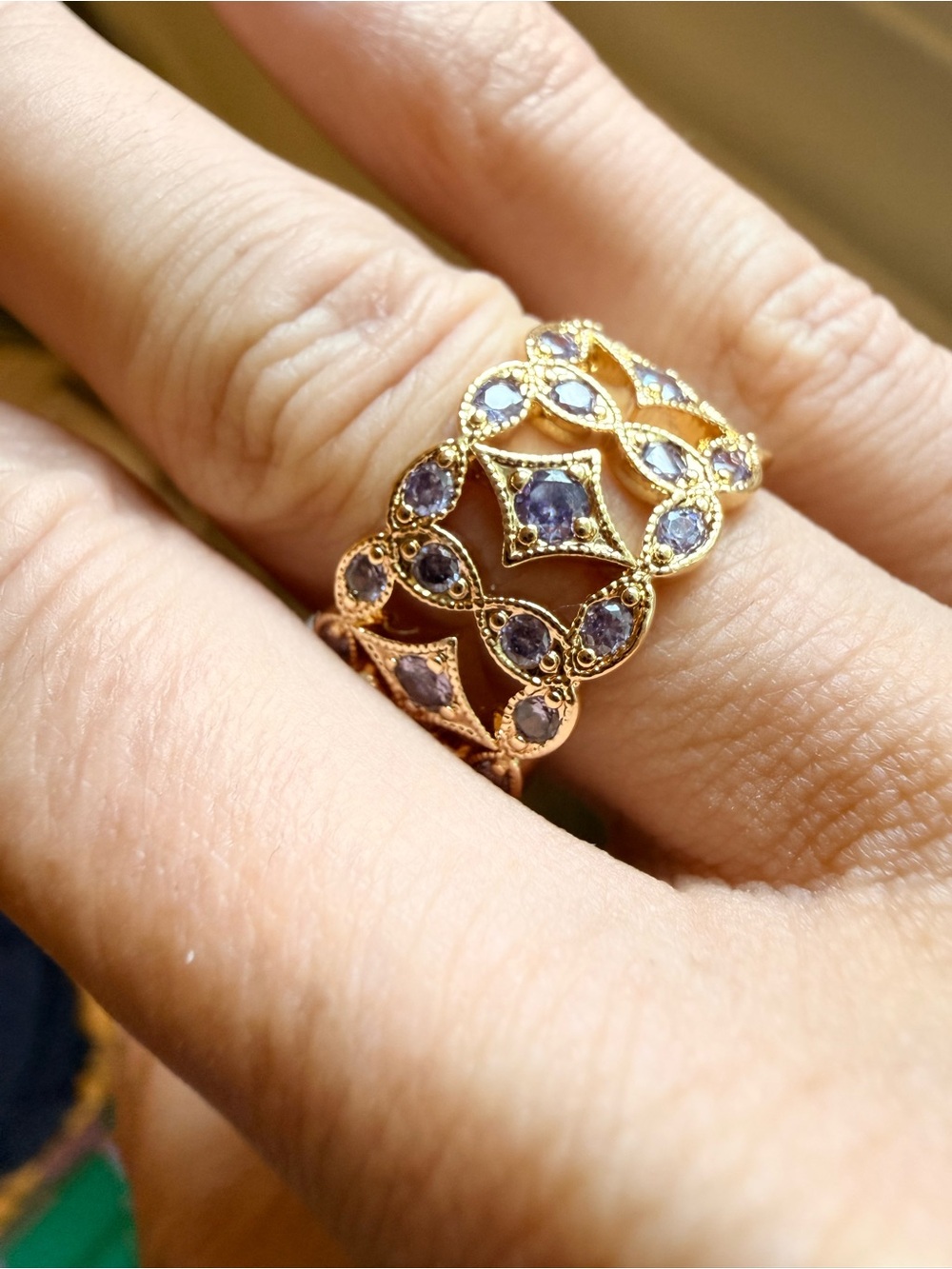 Bomb Party size 6 gold plated ring with amethyst cz stones